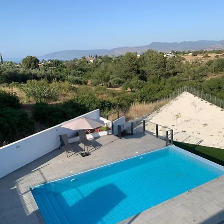 Chrysanthia 2- Brand New 4 Bedroom *