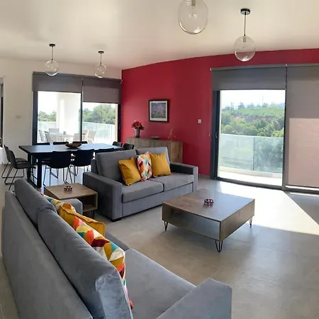 Chrysanthia 2- Brand New 4 Bedroom Neo Chorio